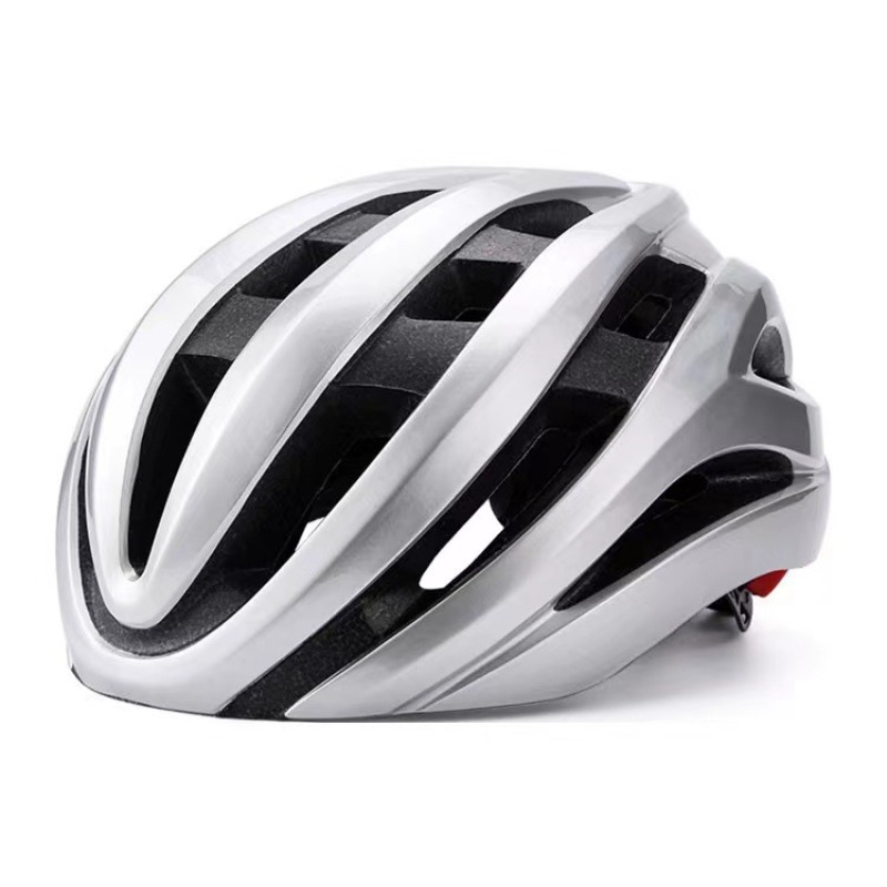 Wielofunkcyjny, lekki kask row – Cycling Gear Of The Year recenzja i cena